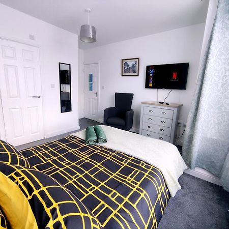 House Share With Few Ensuite Rooms Near Southmead Bristol Zewnętrze zdjęcie